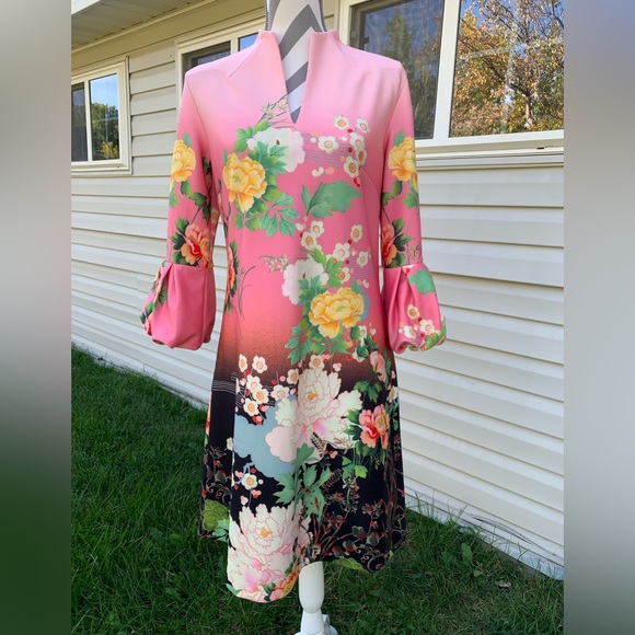 New York & Company Dresses & Skirts - New York and Company floral dress Size Medium